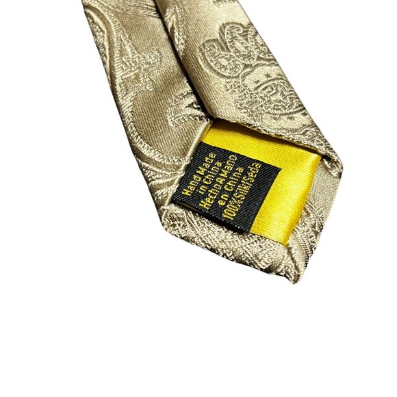 Donald J. Trump Signature Collection Cream Gold‎ Paisley Designer Neck Tie - Picture 5 of 9
